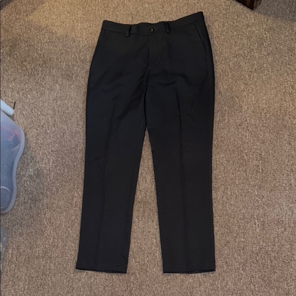 Men’s Haggar Tailored Black Dress Pants - Picture 1 of 5